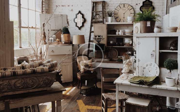 How to Identify Antique Wooden Furniture